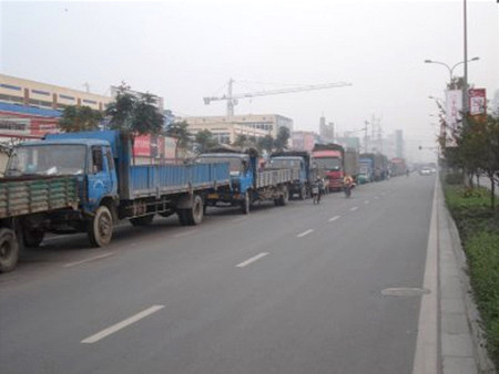 Trucks lining up for diesel